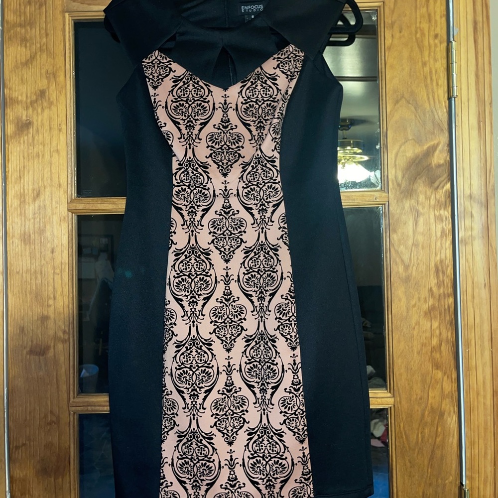 Women’s dress